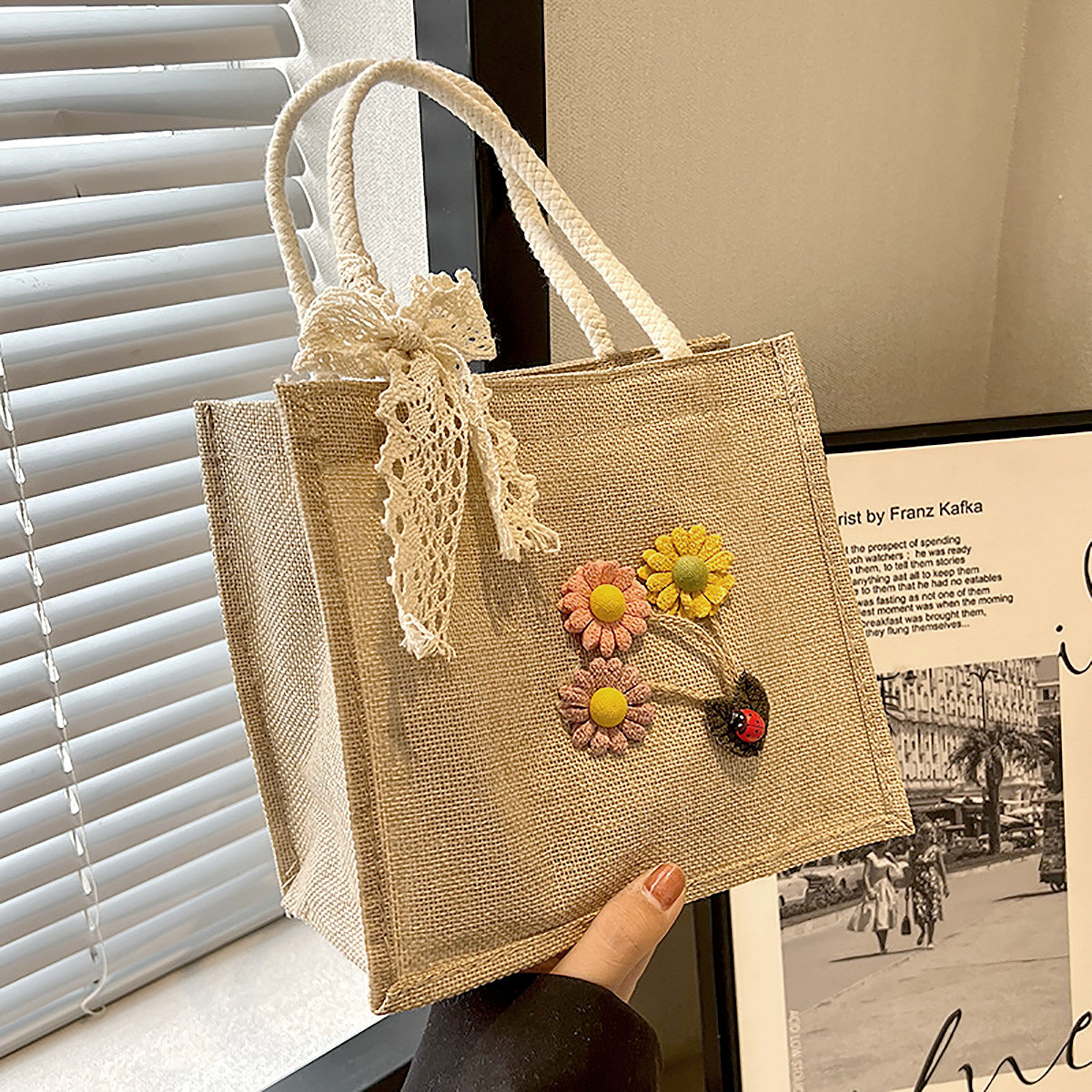 Exquisite Small Fresh Linen Handheld Gift Bag 